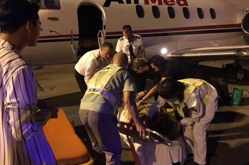 到黔西市机场急救接送